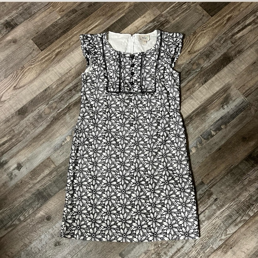 ECI Black and White Sheath Dress with Flutter Cap Sleeves